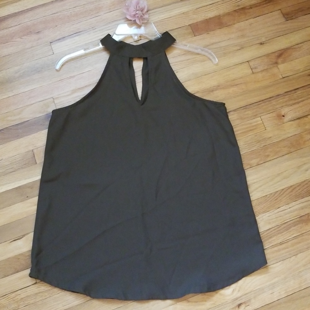 High-neck chiffon flowy tank blouse